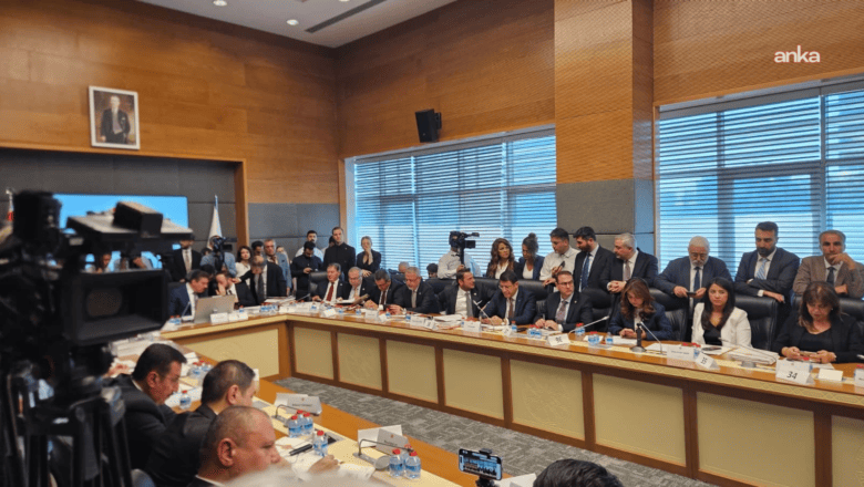 YENİ Parti